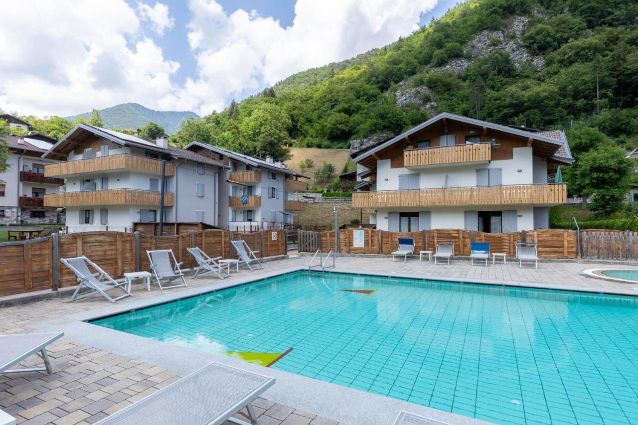 Residence Alessio Bezzecca Εξωτερικό φωτογραφία