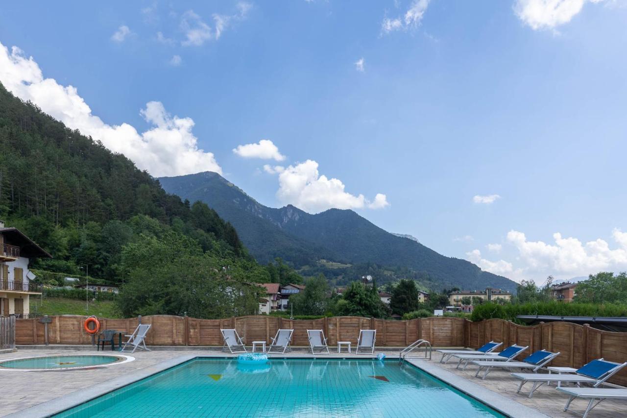 Residence Alessio Bezzecca Εξωτερικό φωτογραφία