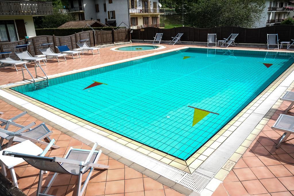Residence Alessio Bezzecca Εξωτερικό φωτογραφία